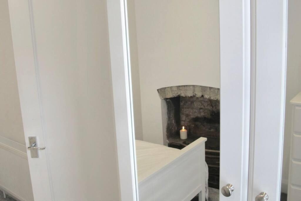 Newly Refurbished Traditional Cottage Blackrock Blackrock  Exterior photo