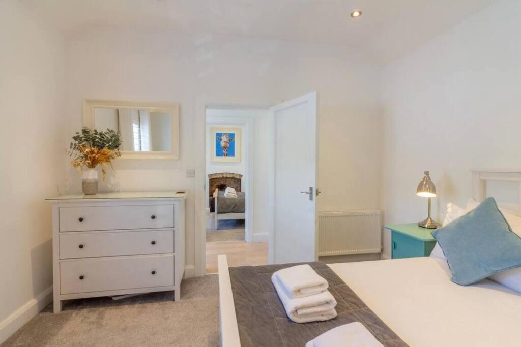 Newly Refurbished Traditional Cottage Blackrock Blackrock  Exterior photo
